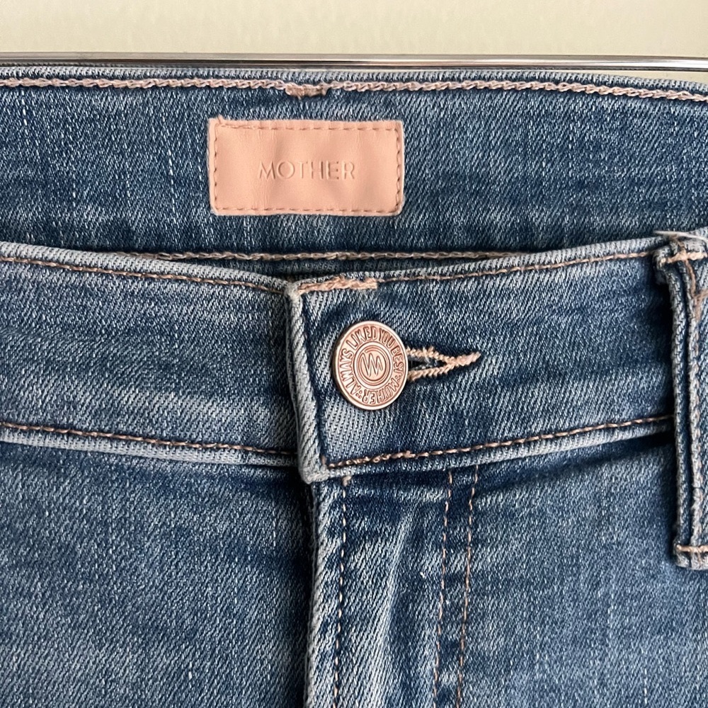 MOTHER Blue Cropped Jeans